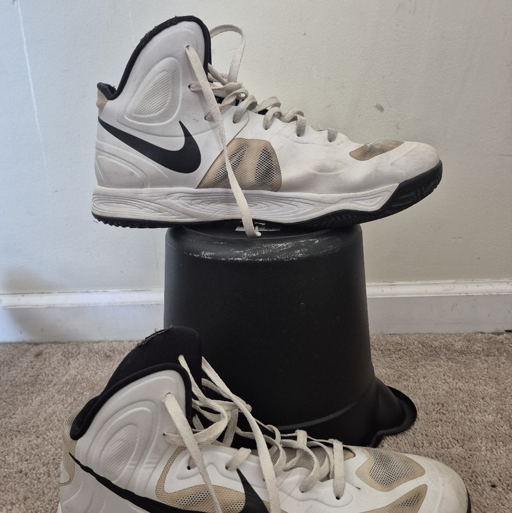 Nike Hyperfuse Tb - image 6